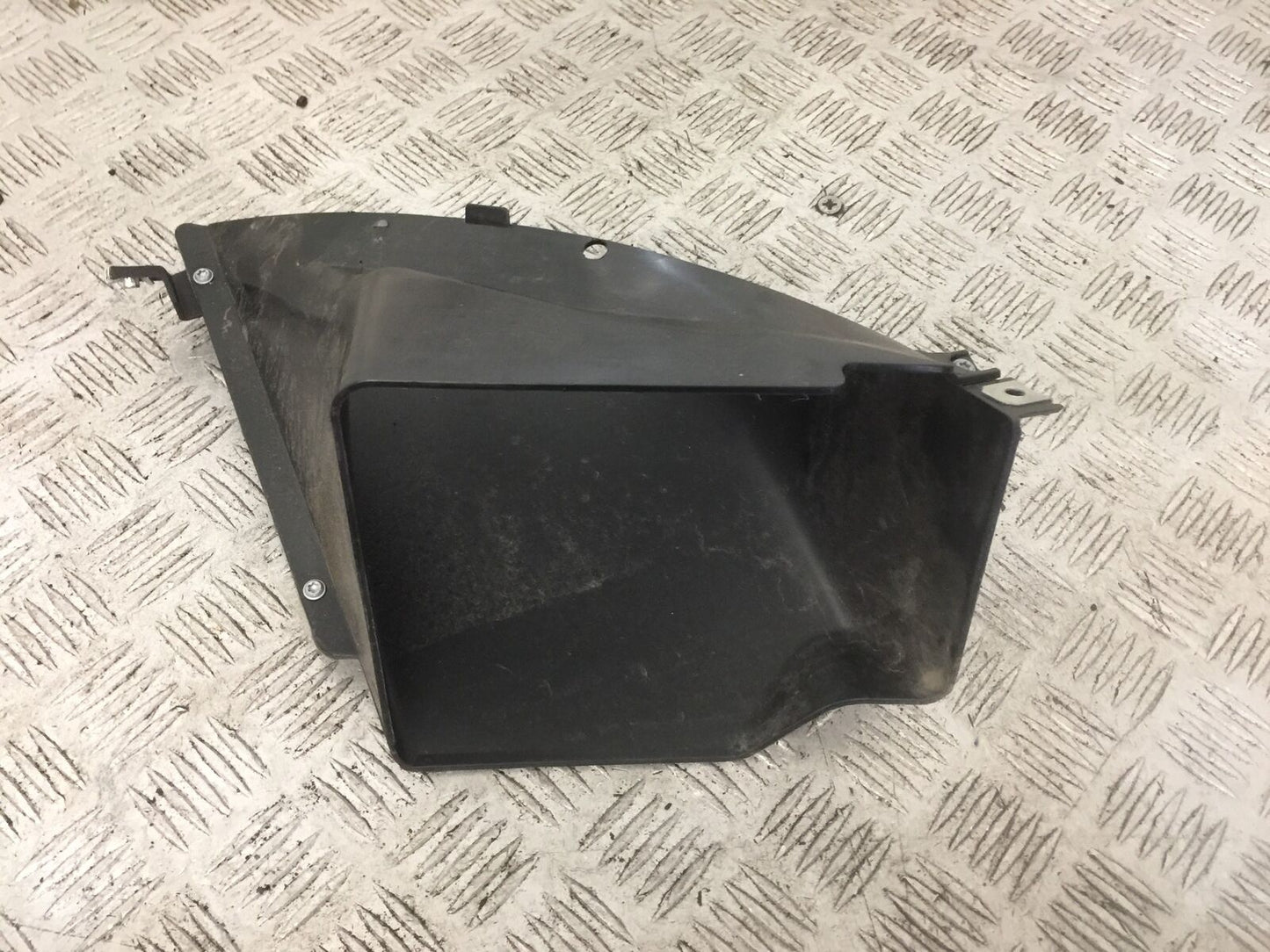 BMW R1250 R 1250 RT INFILL PANEL  YEAR 2023 (STOCK 907)