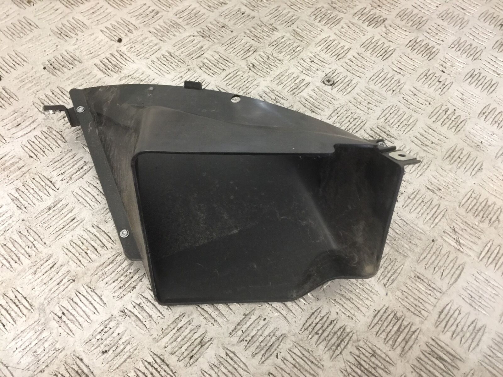 BMW R1250 R 1250 RT INFILL PANEL  YEAR 2023 (STOCK 907)
