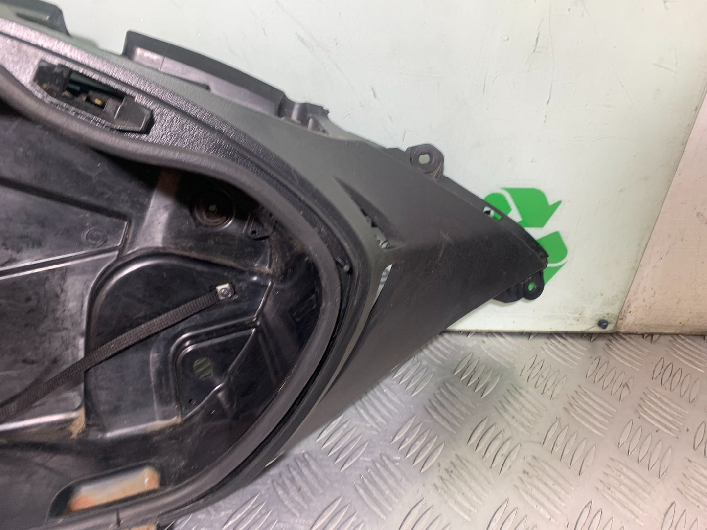 HONDA NT 700 V DEAUVILLE RIGHT PANNIER  YEAR 2006-2011 (CMB1211)