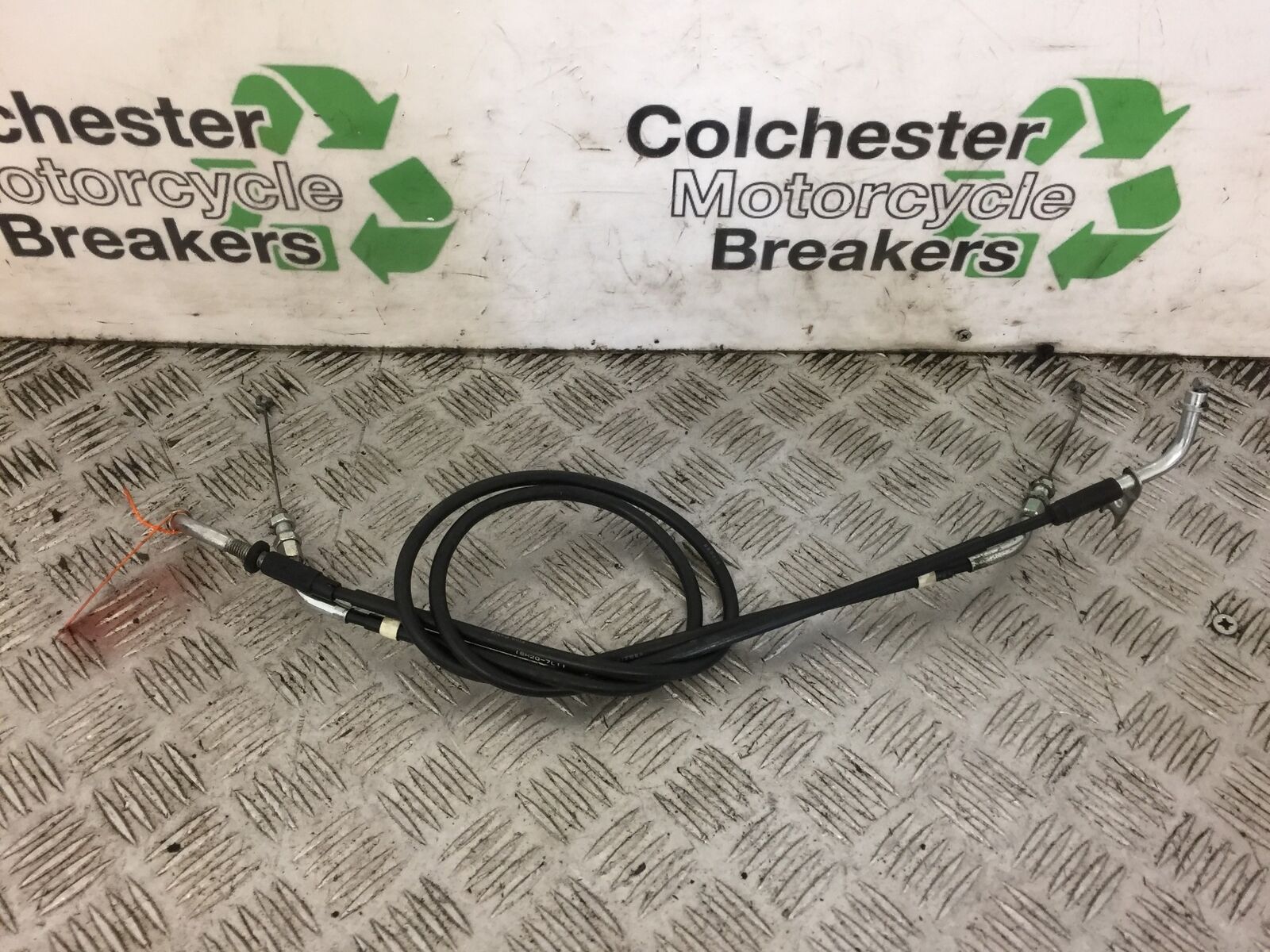 SUZUKI GSF1250 GSF 1250 K8 THROTTLE CABLES  YEAR 2009 (STOCK 431)