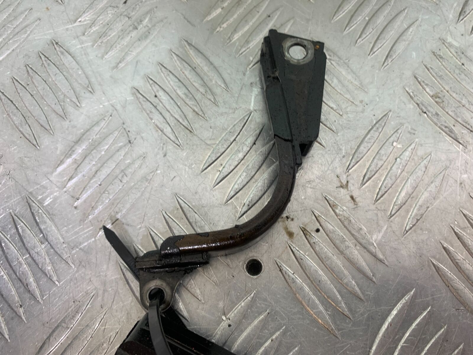 KAWASAKI KLR600 KLR 600 CHAIN GUIDES YEAR 1993-1995