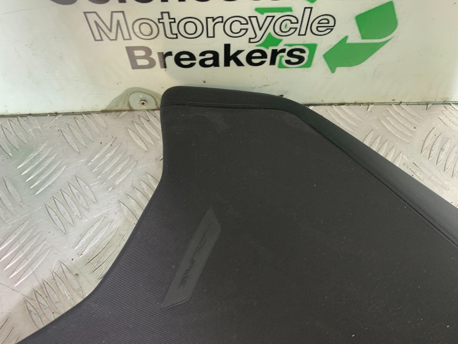 KTM 790 DUKE FRONT SEAT   YEAR 2018-2021  (CMB11150)