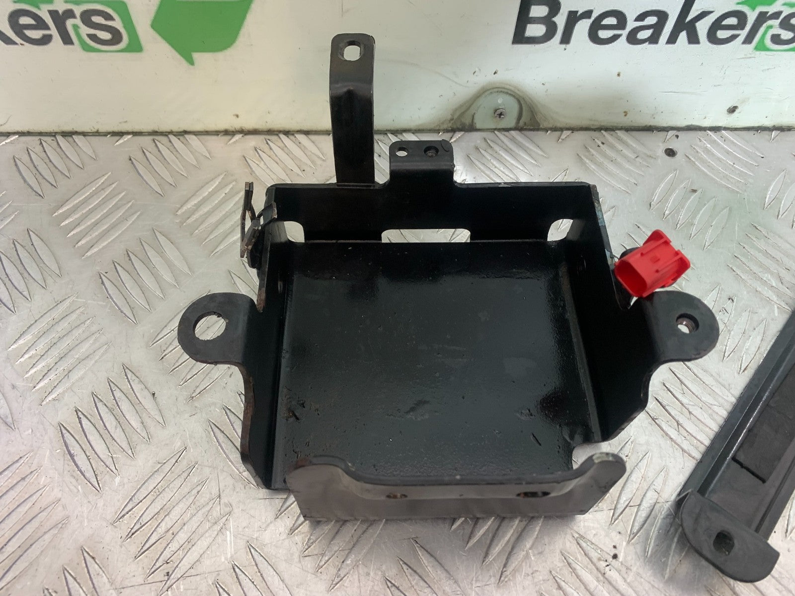 BSA 650 GOLD STAR BATTERY BOX  YEAR 2022-2025 (CMB1262)