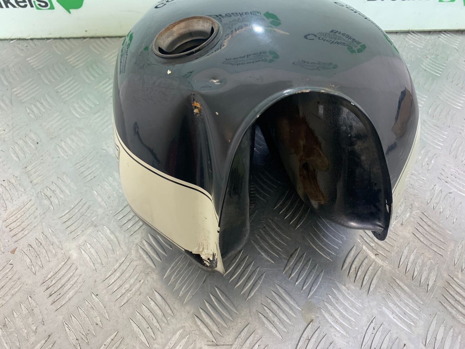 MUTT GT-SS 125 PETROL TANK    YEAR 2020- 2024  (CMB1085)