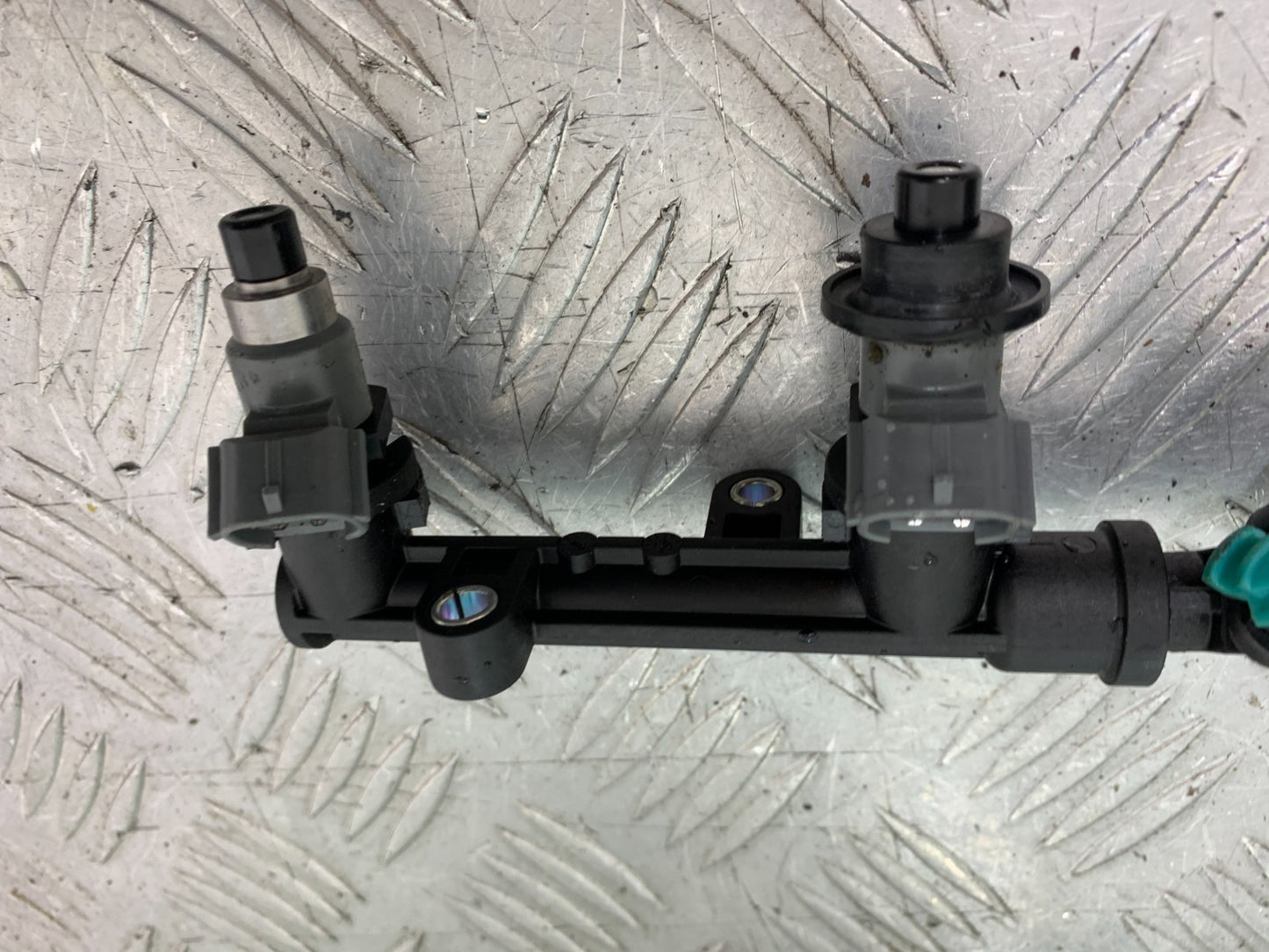 HONDA CBR1000 RR INJECTORS  YEAR   2008-2011 (CMB1330)