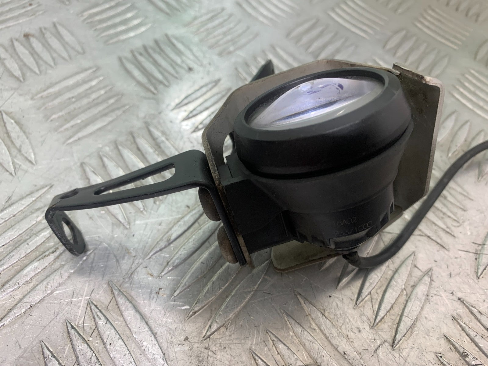 TRIUMPH TIGER 800 XRT RIGHT FOG LIGHT   2018-2020 (CMB1193)