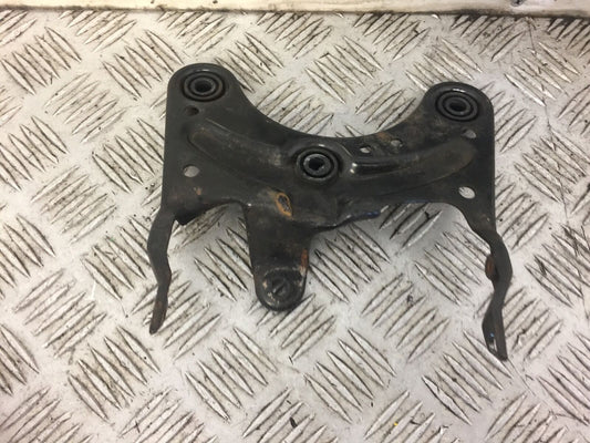 MOTO GUZZI SPORT 4V CLOCK BRACKET YEAR 2009 (STOCK 469)