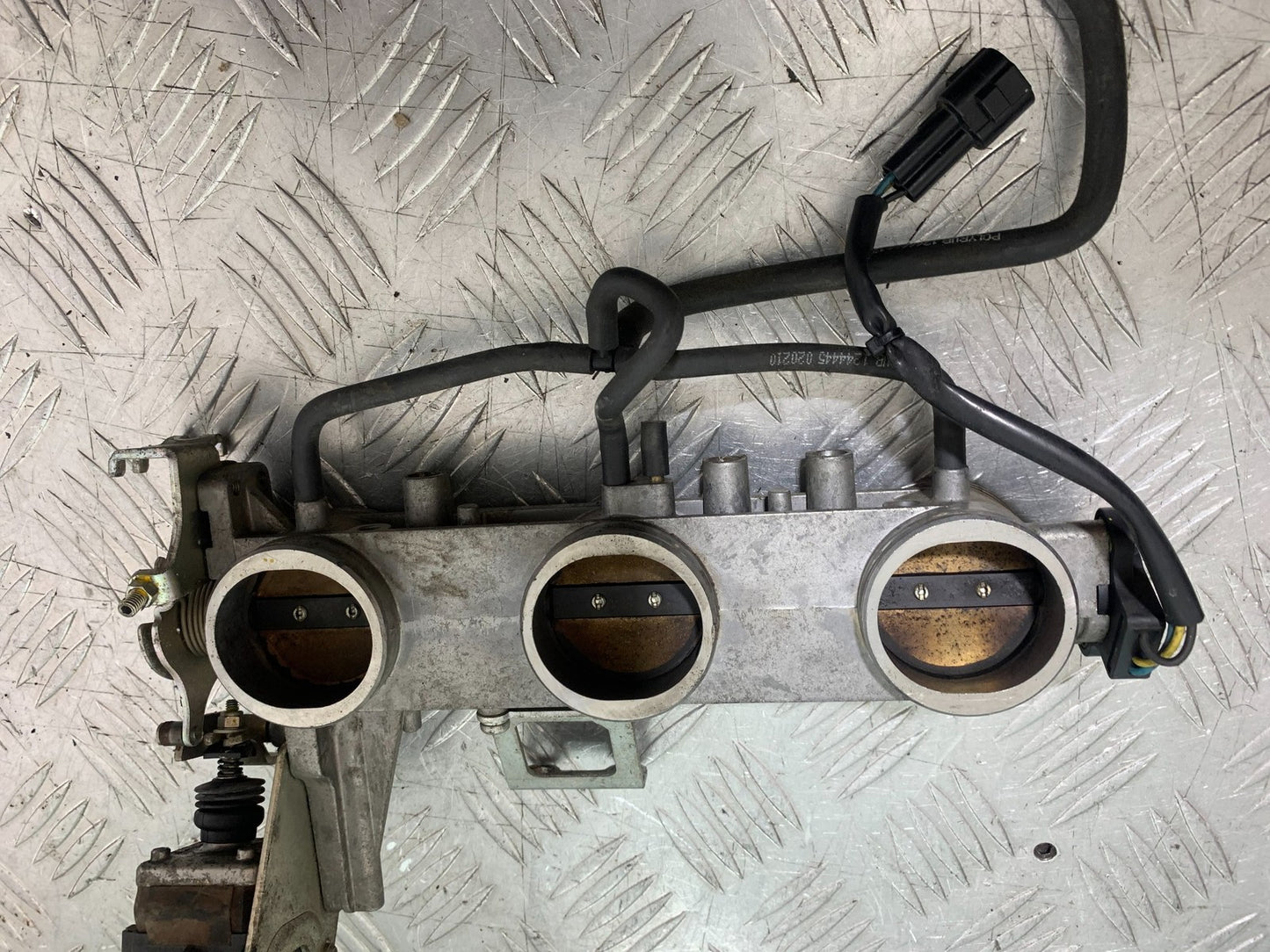 TRIUMPH 1050 SPRINT ST THROTTLE BODIES   2003-2011 (CMB1285)