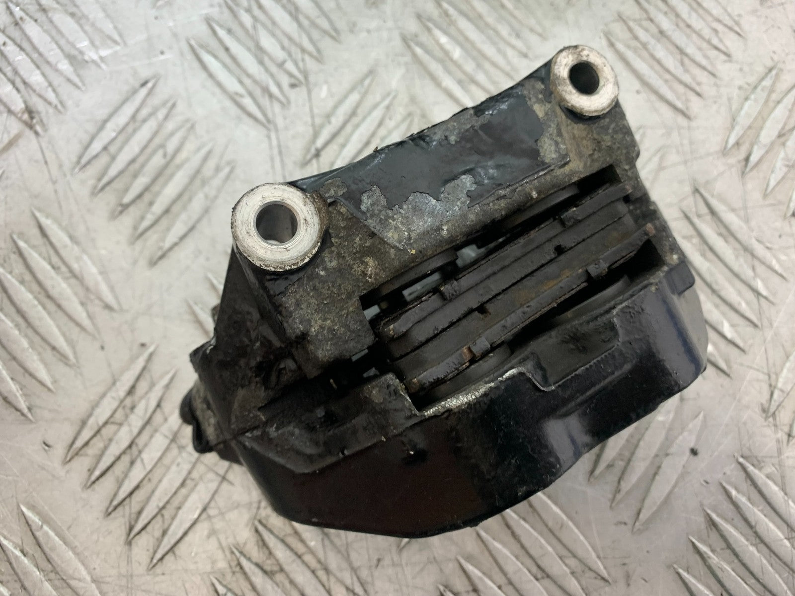 KTM DUKE 125 FRONT BRAKE CALIPER  YEAR 2012-2016 (CMB1317)