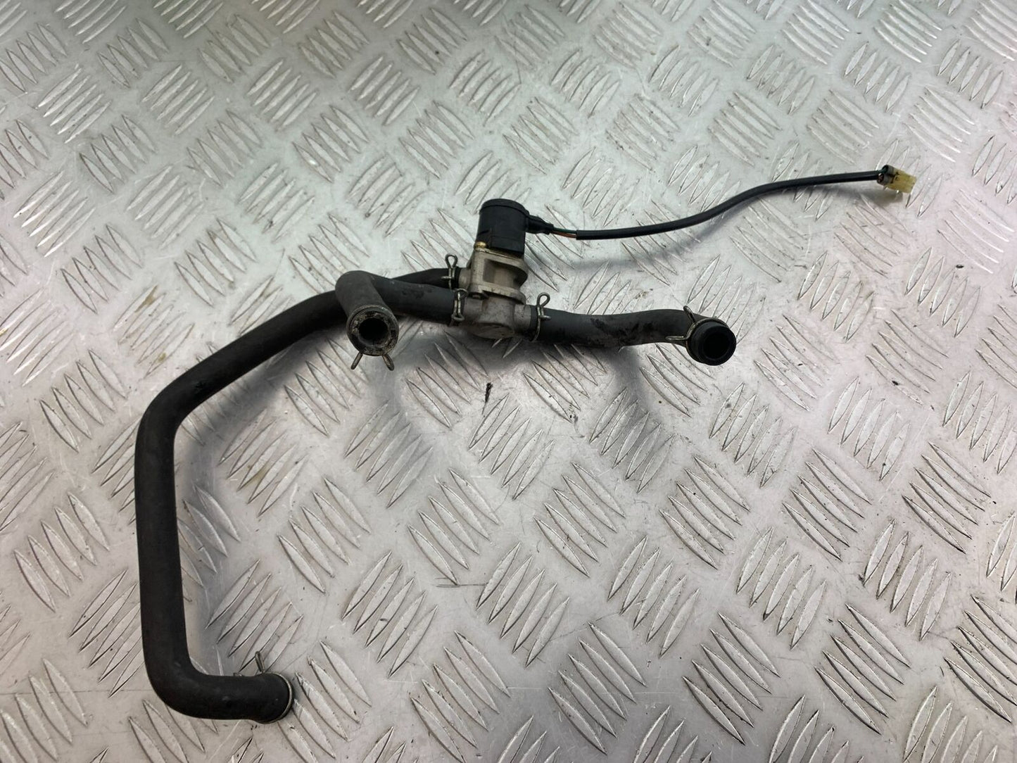 HONDA CBR1100 BLACKBIRD AIR VALVE  YEAR 1999-2005 (CMB1103)