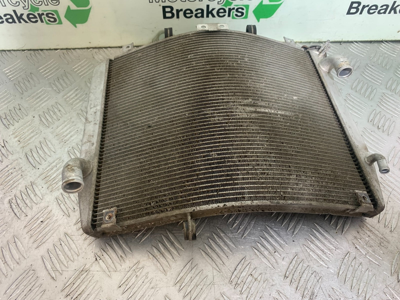 KAWASAKI GTR1400 GTR 1400 RADIATOR   YEAR 2007-2009 (CMB1174)