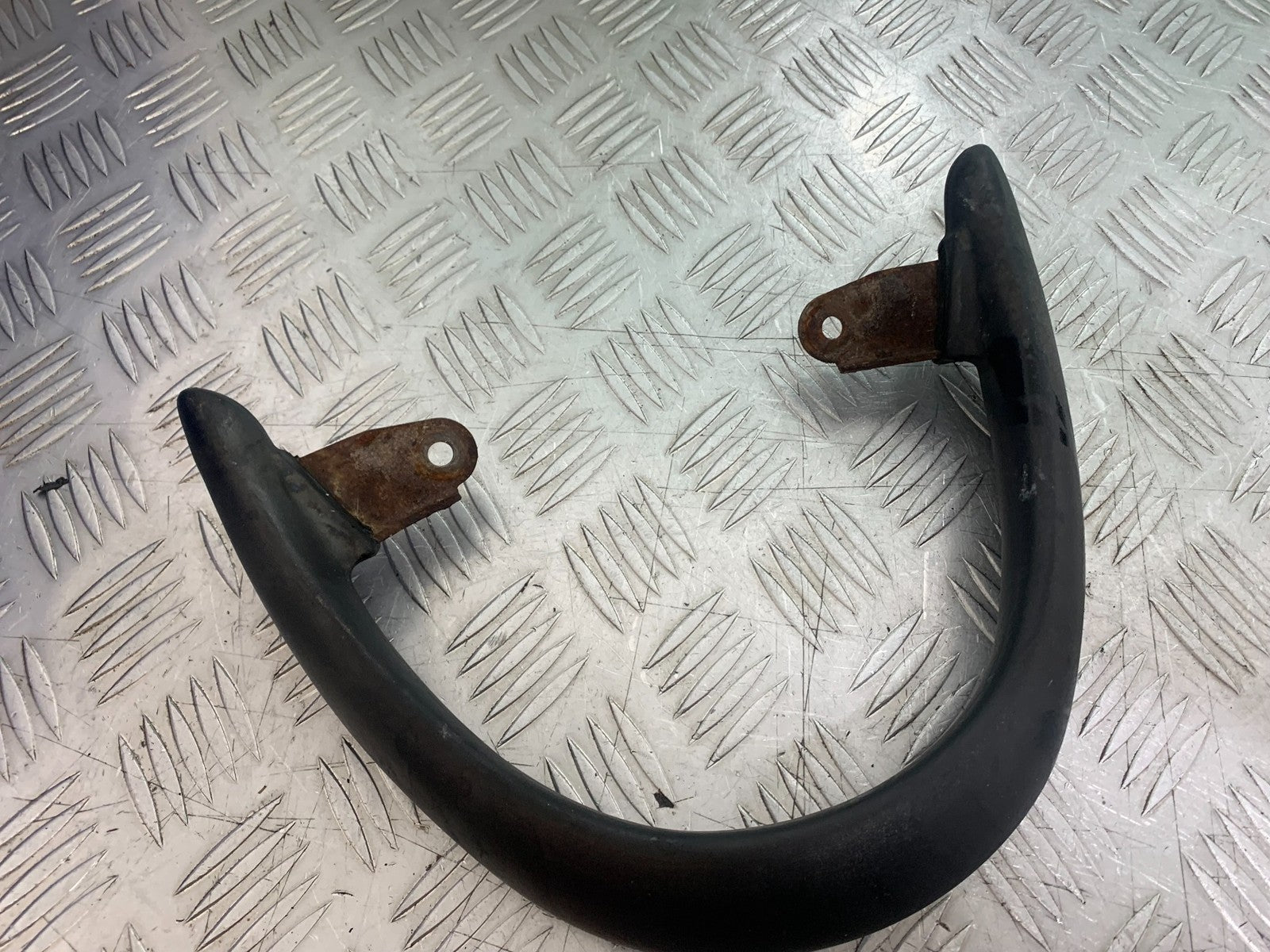 SUZUKI SV650 SV 650 mk1 GRAB RAIL  YEAR 1999-2002 (CMB1208)