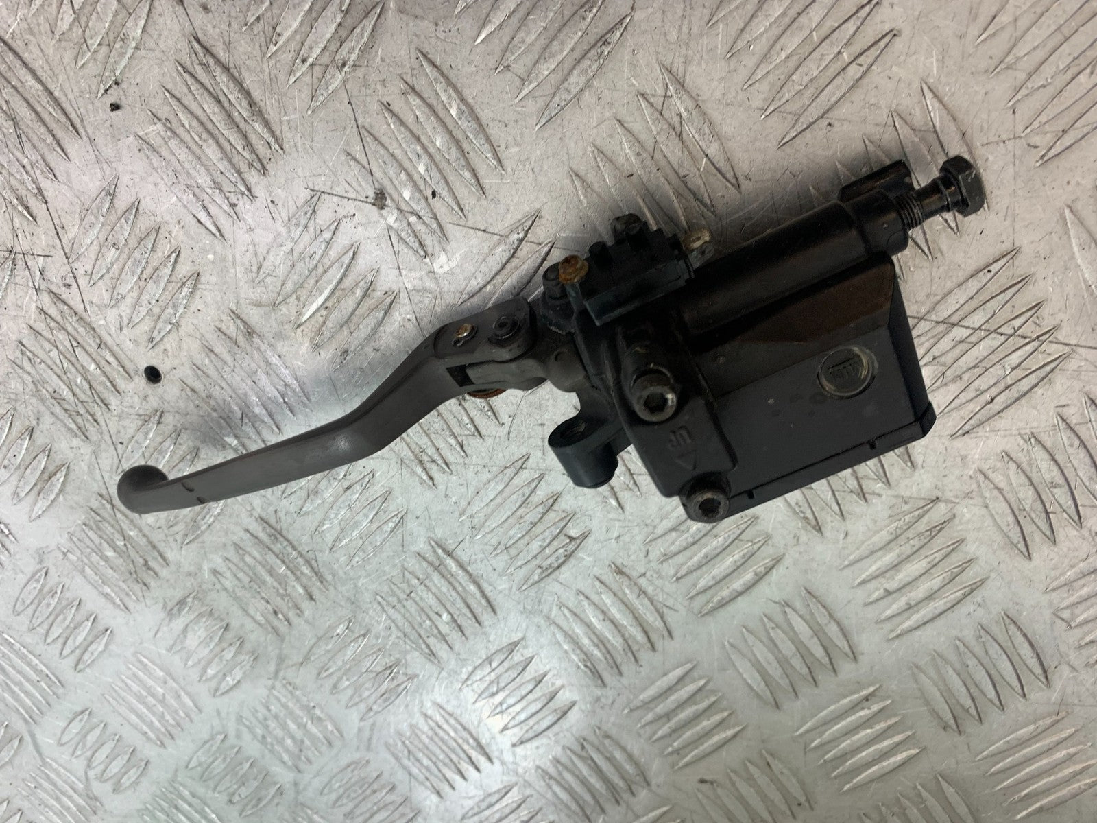 HONDA NT650 V DEAUVILLE FRONT MASTER CYLINDER  YEAR 1998-01(CMB1320)