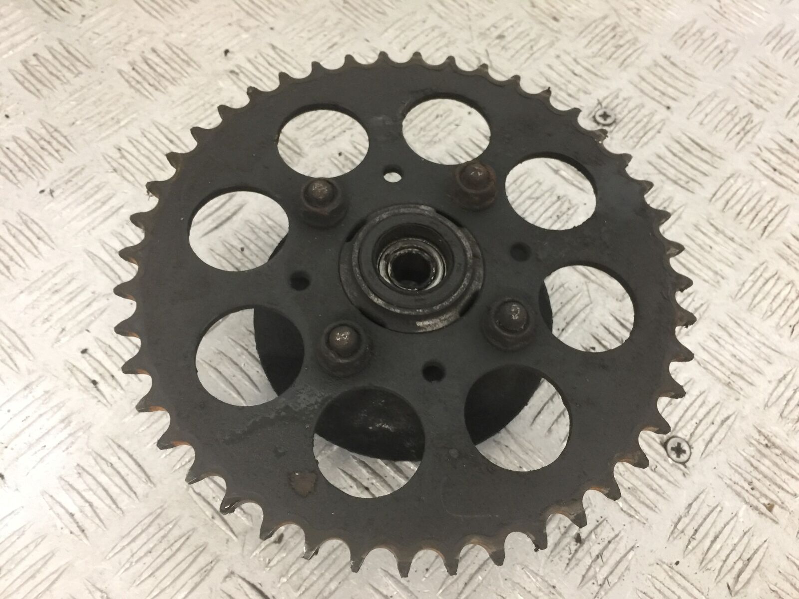 HONDA XL125 VARADERO SPROCKET CARRIER YEAR 2008 (STOCK 841)