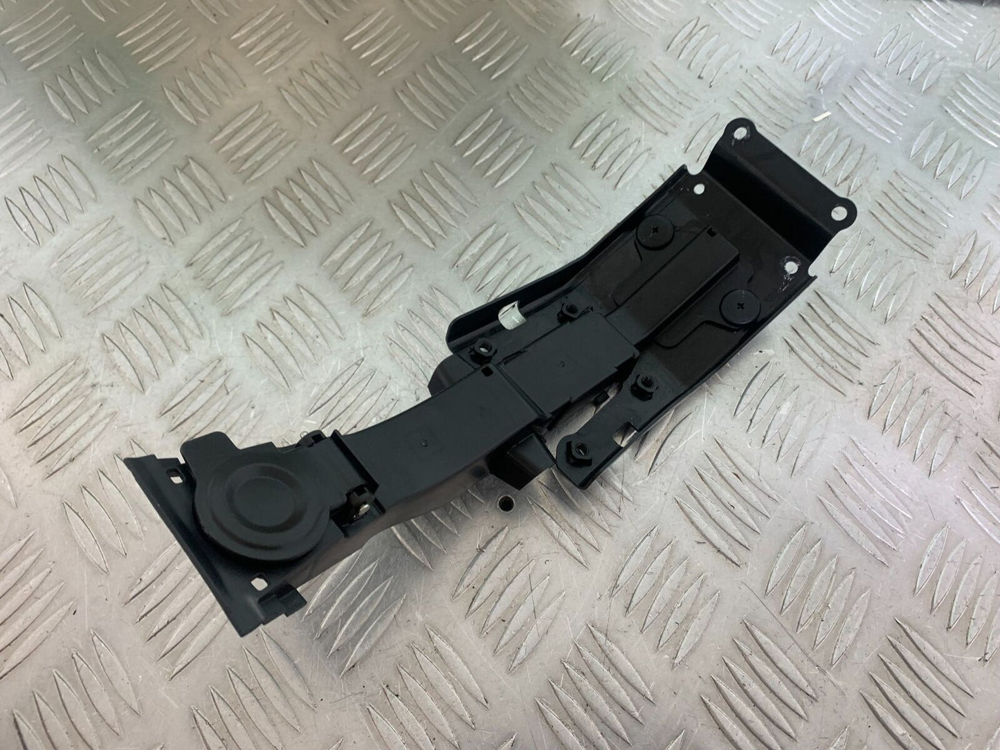 YAMAHA XSR900 XSR 900 REAR MUDGUARD INNER COVER  YEAR 2021-2022 (CMB1073)