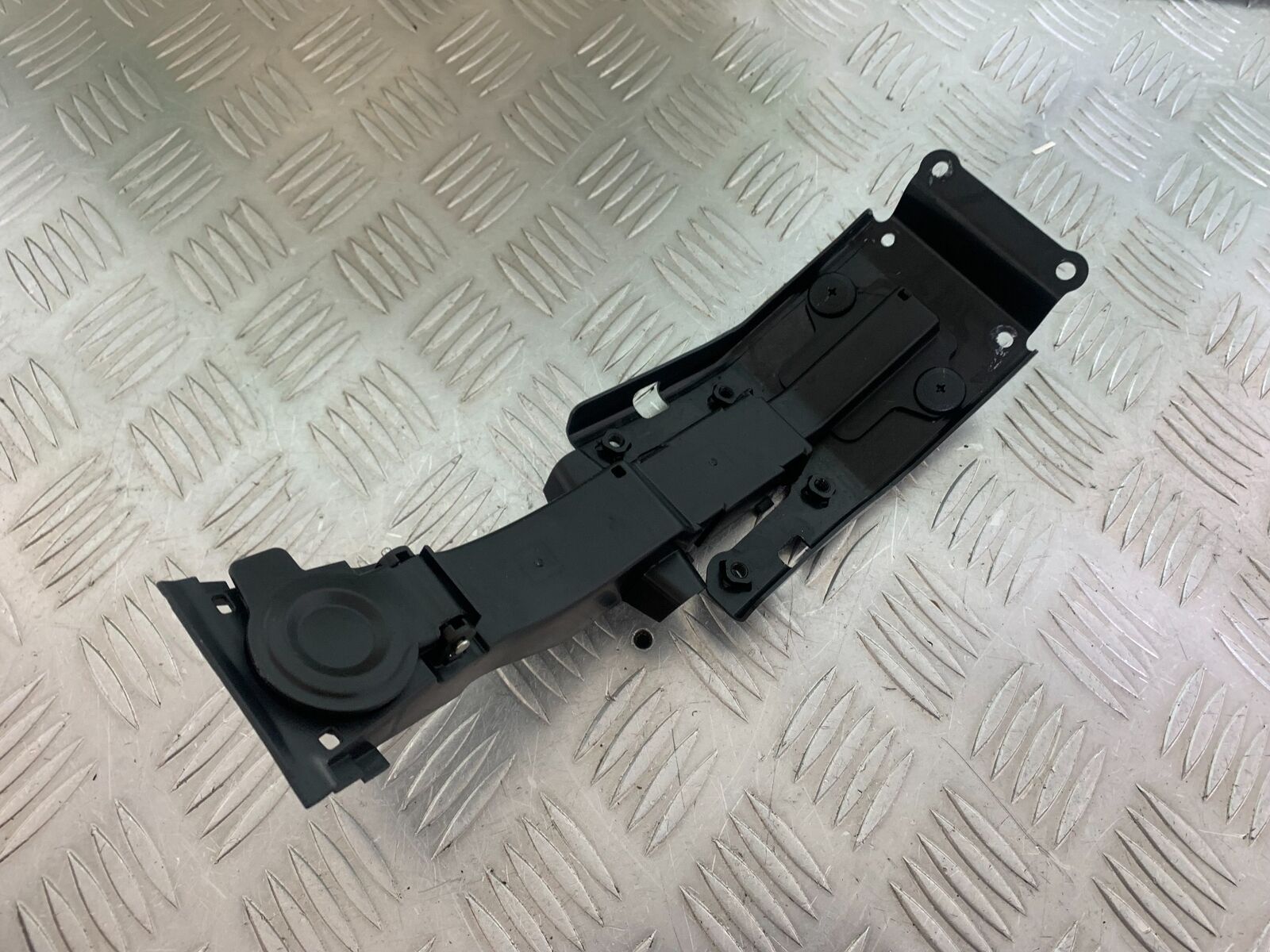 YAMAHA XSR900 XSR 900 REAR MUDGUARD INNER COVER  YEAR 2021-2022 (CMB1073)