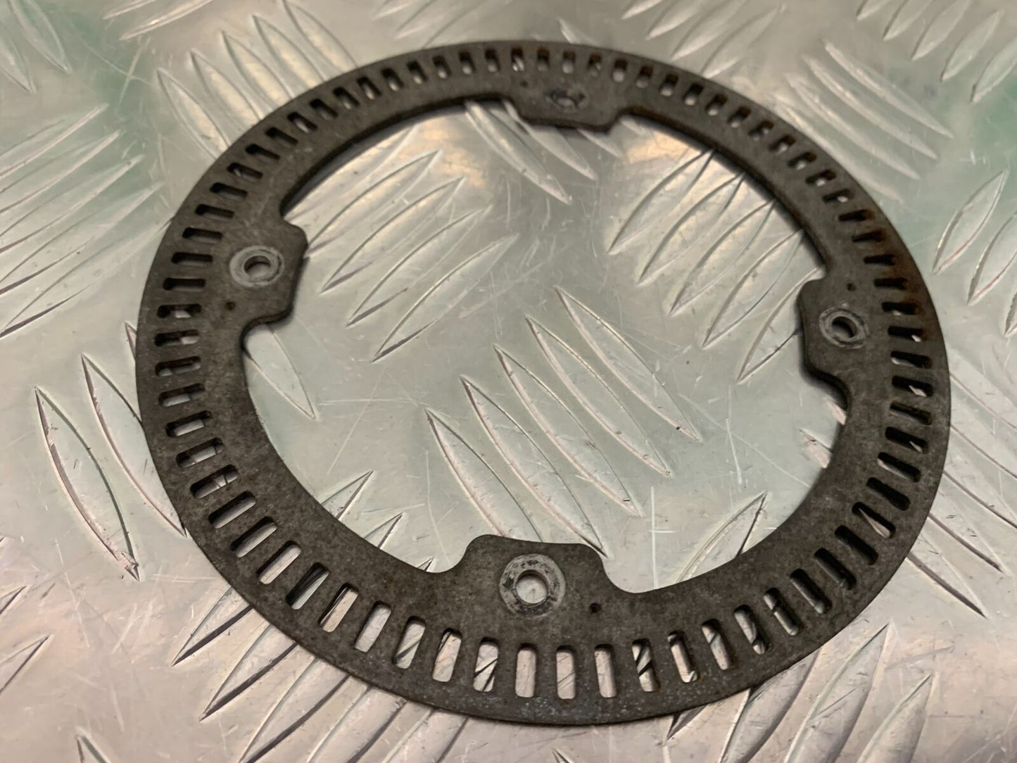 TRIUMPH TIGER 800 XCX REAR ABS RING GEAR YEAR 2015-2017  (STOCK 966)