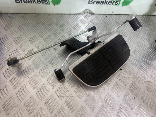 HONDA VTX1300 S-6  LEFT FOOTBOARD  YEAR 2004-09 (CMB1159)