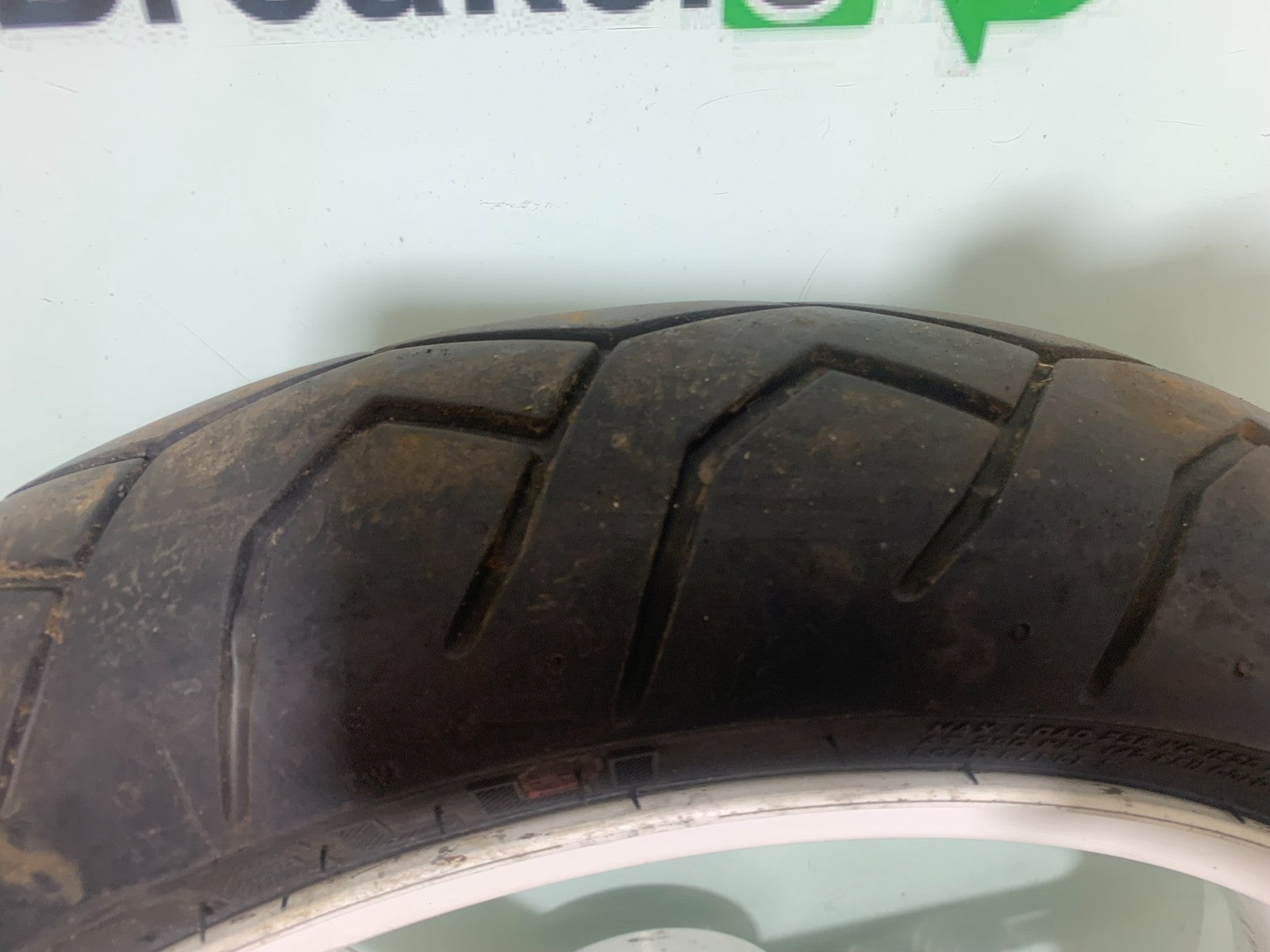 SUZUKI GSXR600 GSXR 600 K1 K2 K3 FRONT WHEEL  1999-03 (CMB1284)