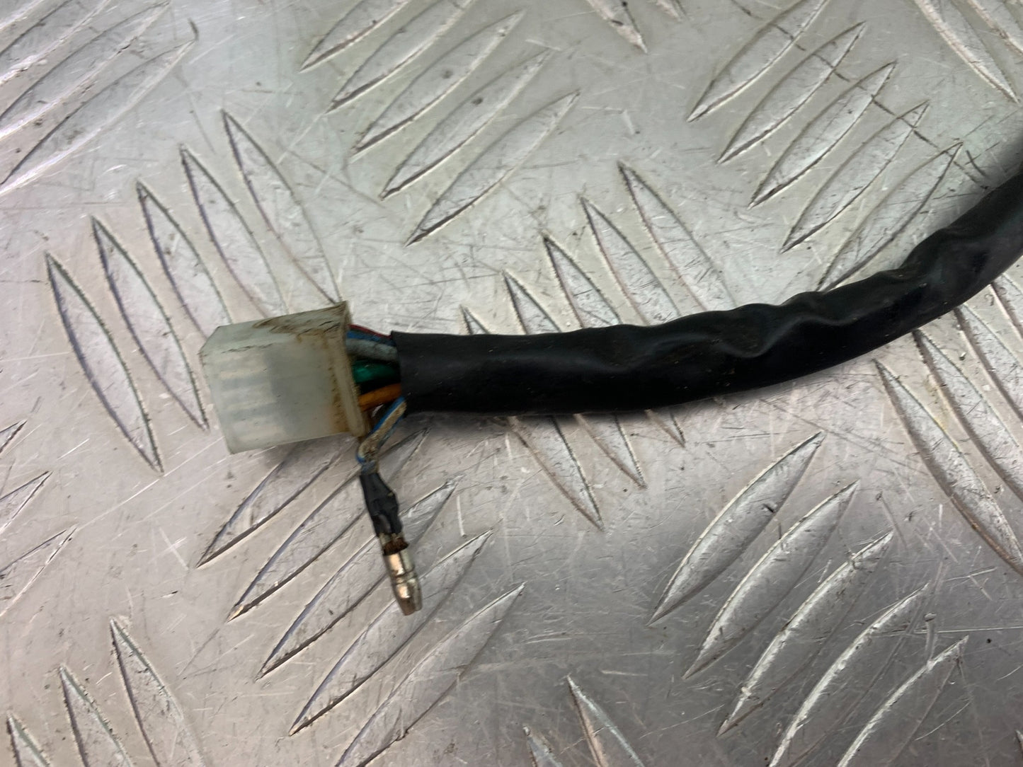 PIONEER XF250 LEFT SWITCH GEAR   YEAR 2009 (CMB1143)