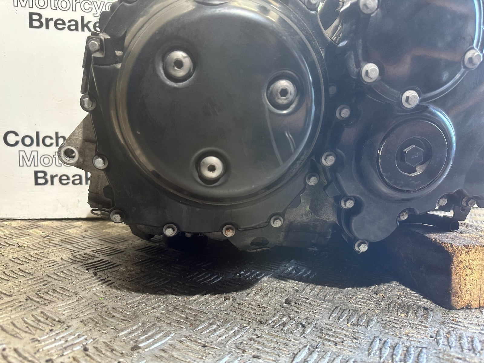 TRIUMPH 955i SPRINT ST ENGINE YEAR 1999-2004 (CMB1176)