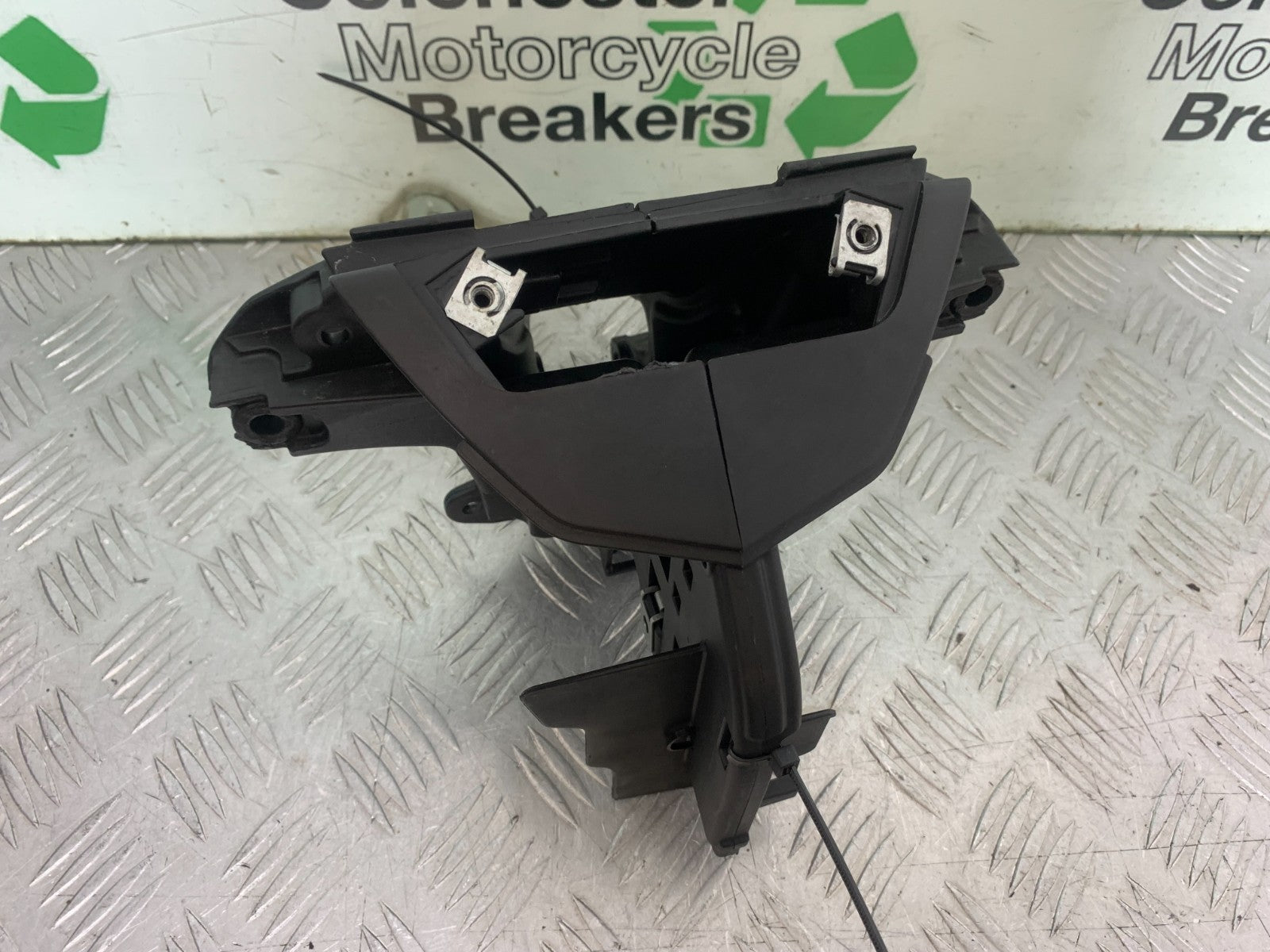 APRILIA TUONO 1000 V4R CLOCK MOUNTING BRACKET  YEAR 2011-13  (CMB1331)