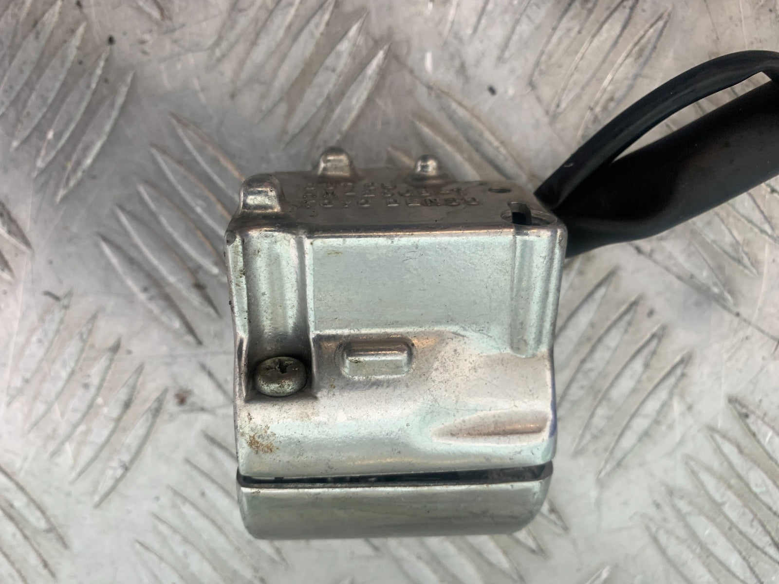HONDA VTX1300 S-6 LEFT SWITCH GEAR YEAR 2004-09 (CMB1159)