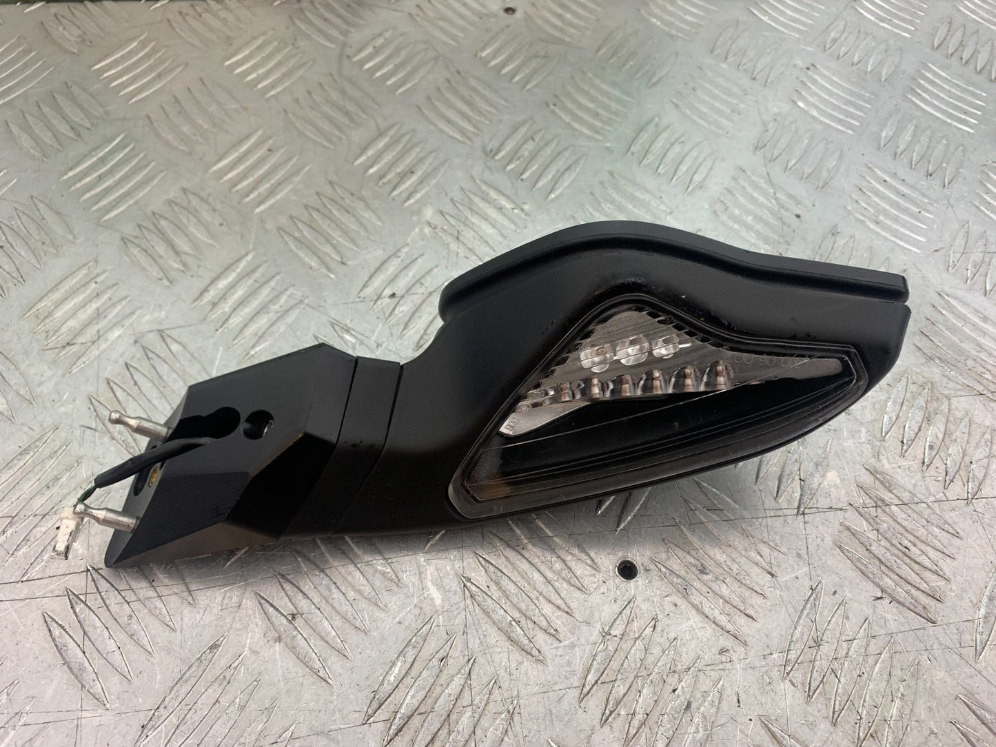DUCATI 1198 S RIGHT MIRROR   YEAR 2009-2011 (CMB1219)