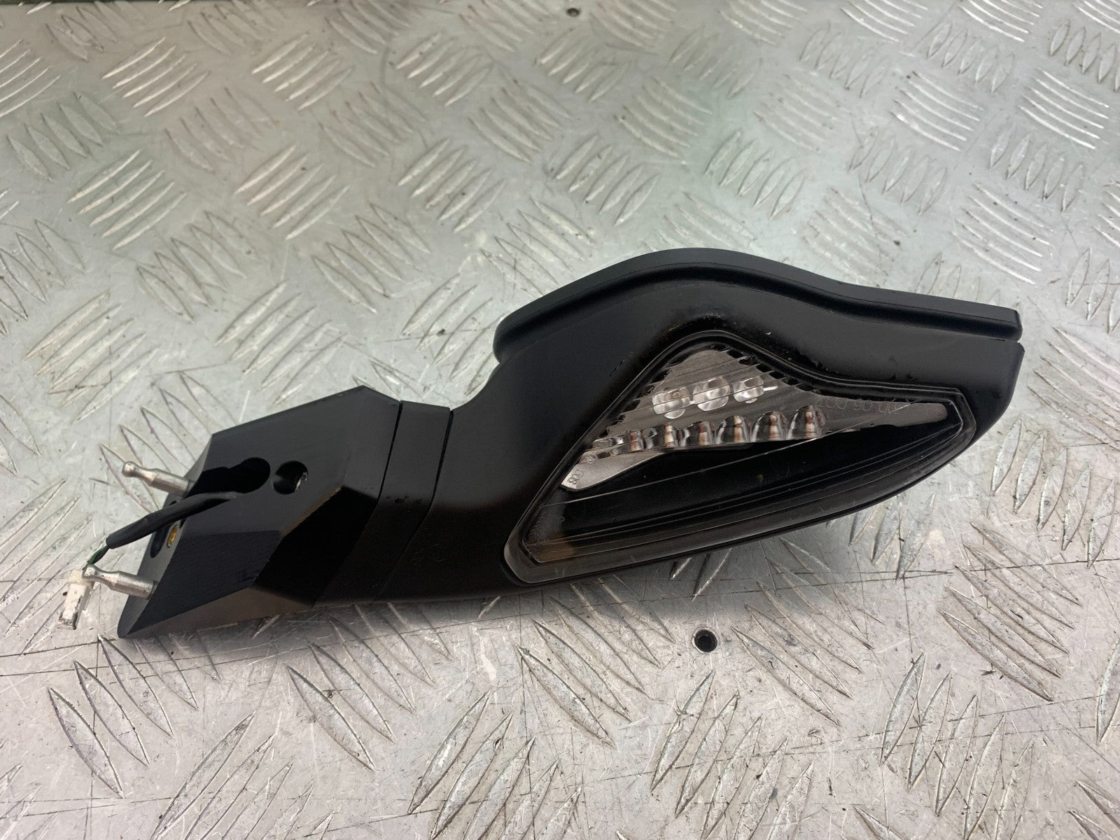 DUCATI 1198 S RIGHT MIRROR   YEAR 2009-2011 (CMB1219)