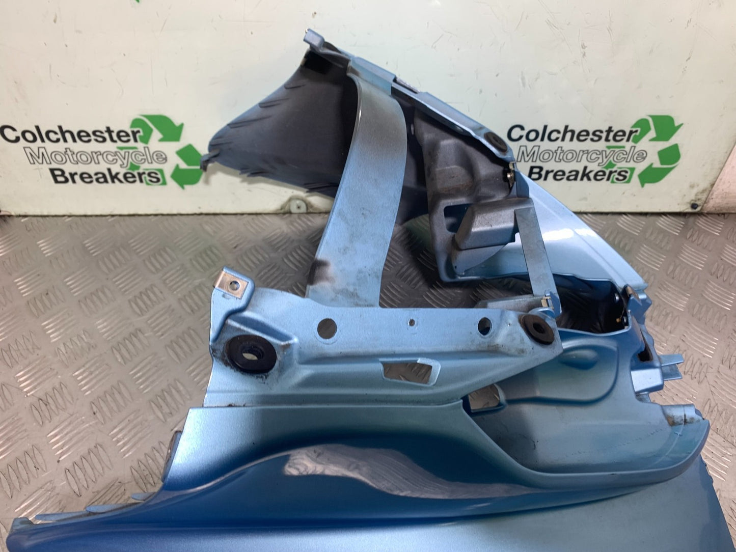 PIAGGIO MP3 250 ie TOP FAIRING YEAR 2007 (CMB1307)