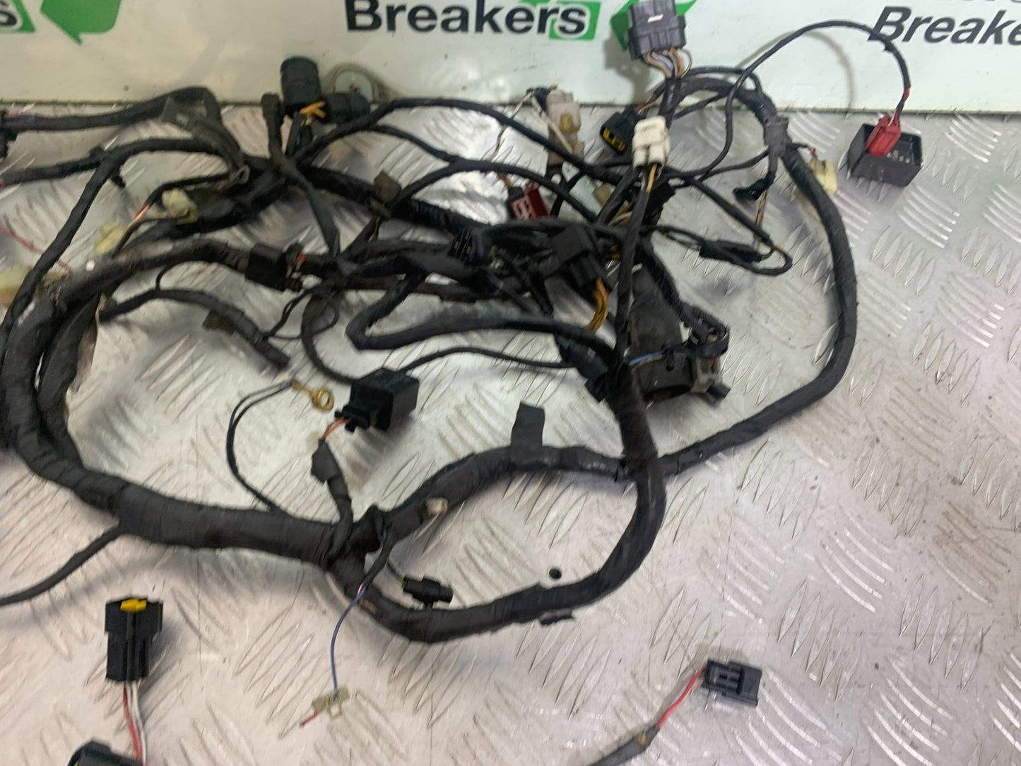 KAWASAKI ZX9R ZX9 E1 WIRING LOOM (SOLD AS PARTS)    YEAR 2000-01 (CMB1171)