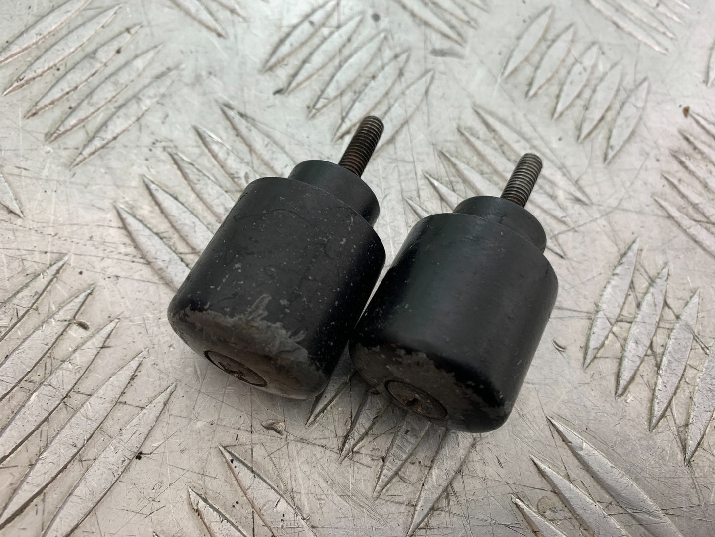 HONDA XL125 VARADERO BAR END WEIGHTS   YEAR 2001-2006  (CMB1304)