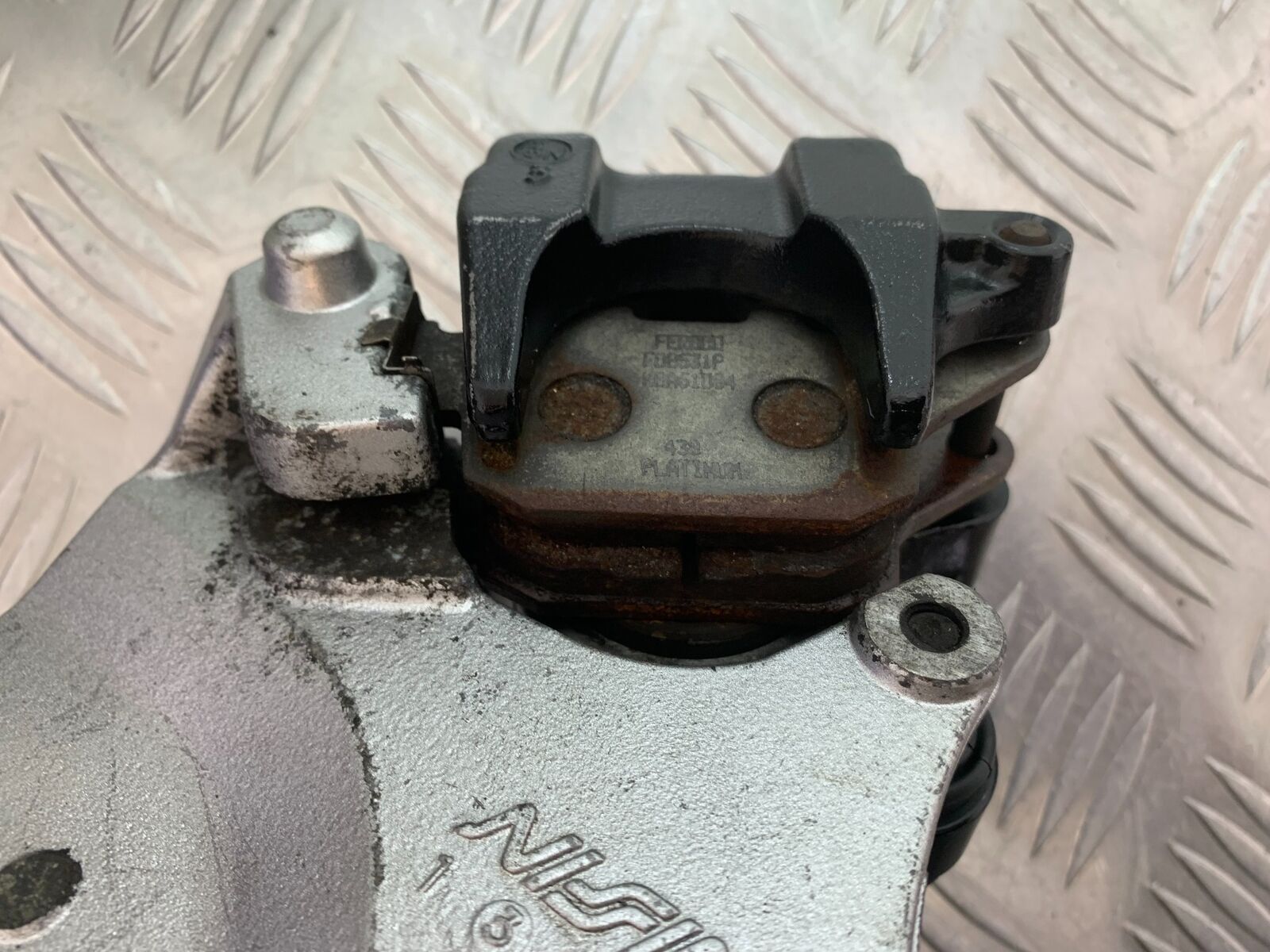 TRIUMPH 600 DAYTONA REAR CALIPER  YEAR 2003-2006 (STOCK 999)