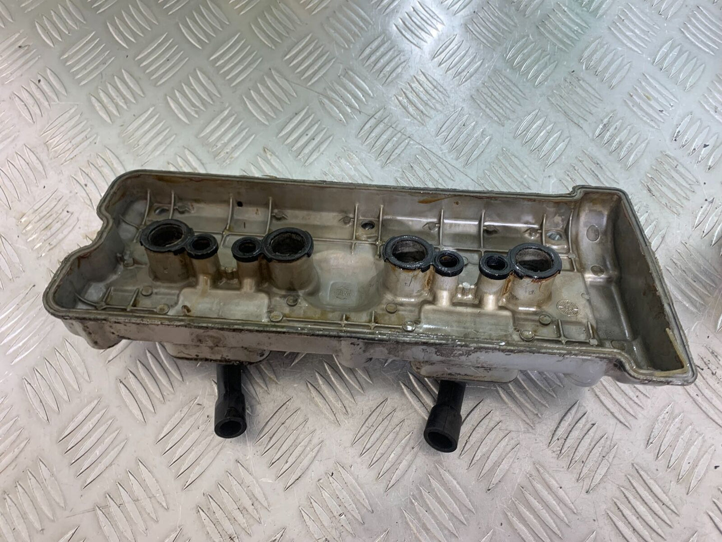 KAWASAKI ZX9R ZX9 C ROCKER COVER YEAR 1998-99 (STOCK 903)