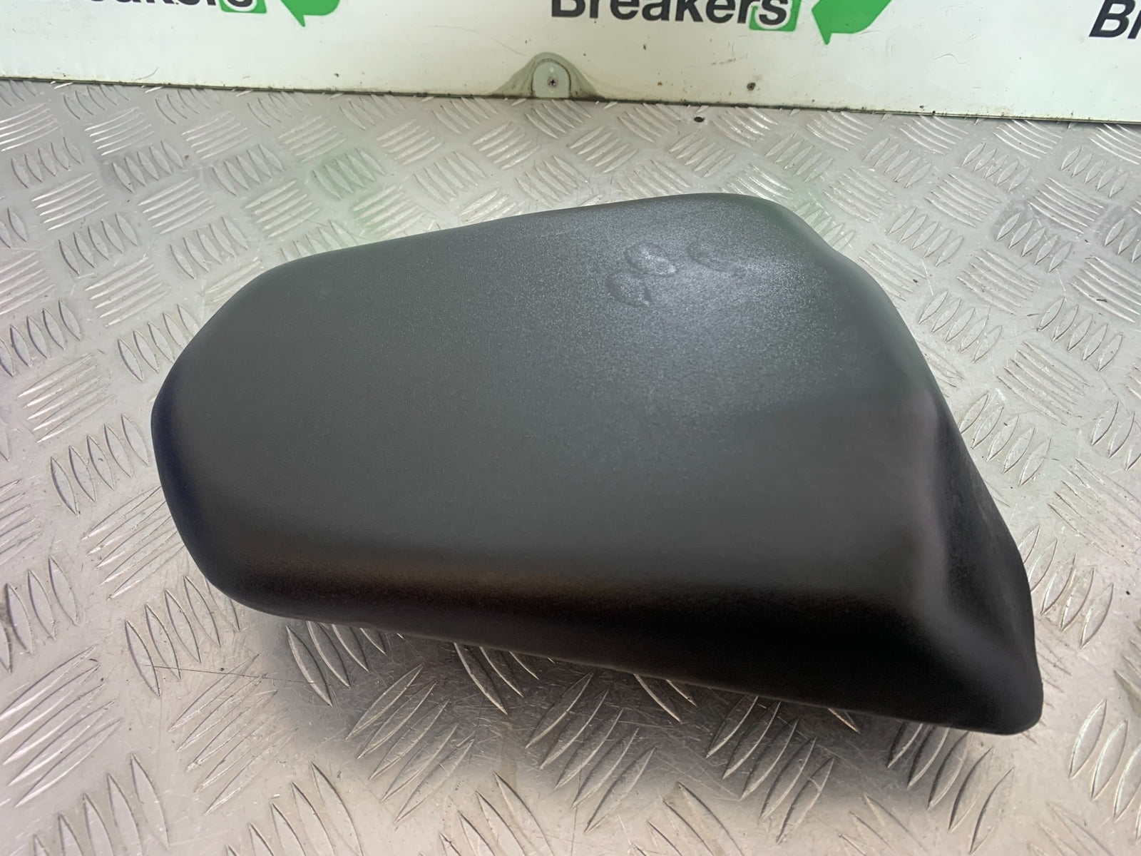 HONDA CBR500R CBR 500 R REAR SEAT  YEAR 2012-16 (CMB1151)
