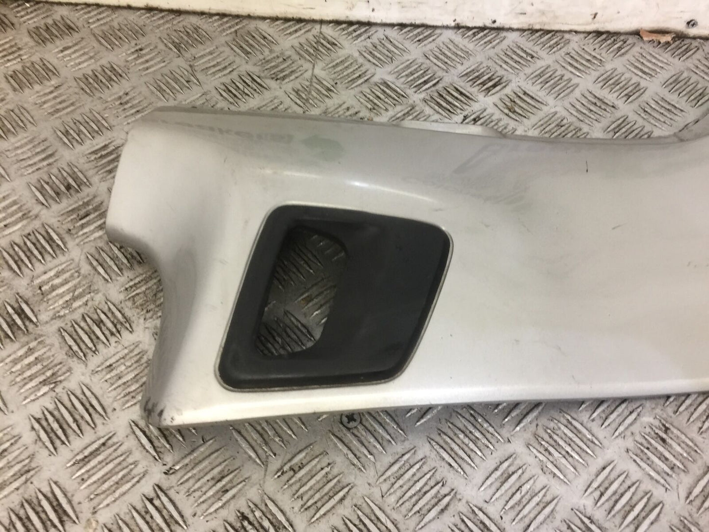HONDA ST1100 ST 1100 PAN EUROPEAN RIGHT SEAT PANEL YEAR 1992 (STOCK NO 584)