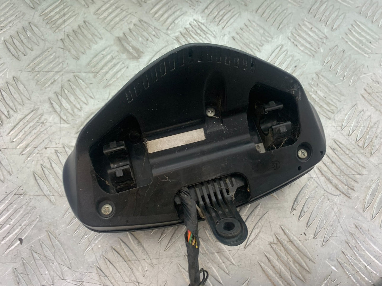 SUZUKI GSR600 GSR 600 CLOCKS SPEEDO DASH   2006-2010 (CMB1177)