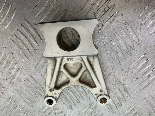YAMAHA YZF R1 4XV REAR CALIPER BRACKET   YEAR 1998-99 (CMB1291)