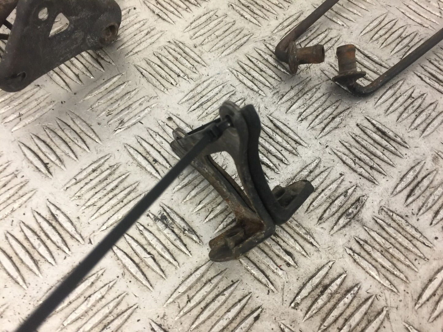 HONDA XL1000 VARADERO FAIRING BRACKETS  YEAR 2002 (STOCK 595)