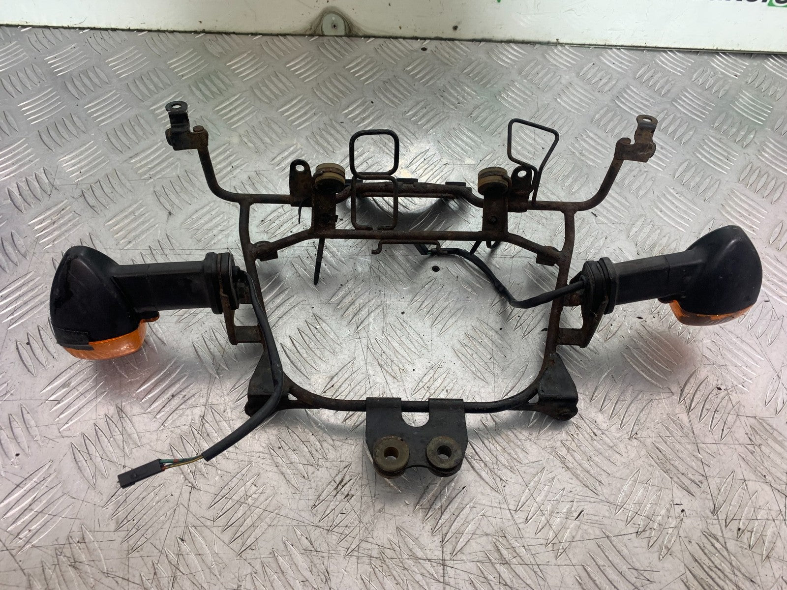 KAWASAKI Z750 Z 750 FAIRING BRACKET  YEAR 2004-2006  (CMB1234)