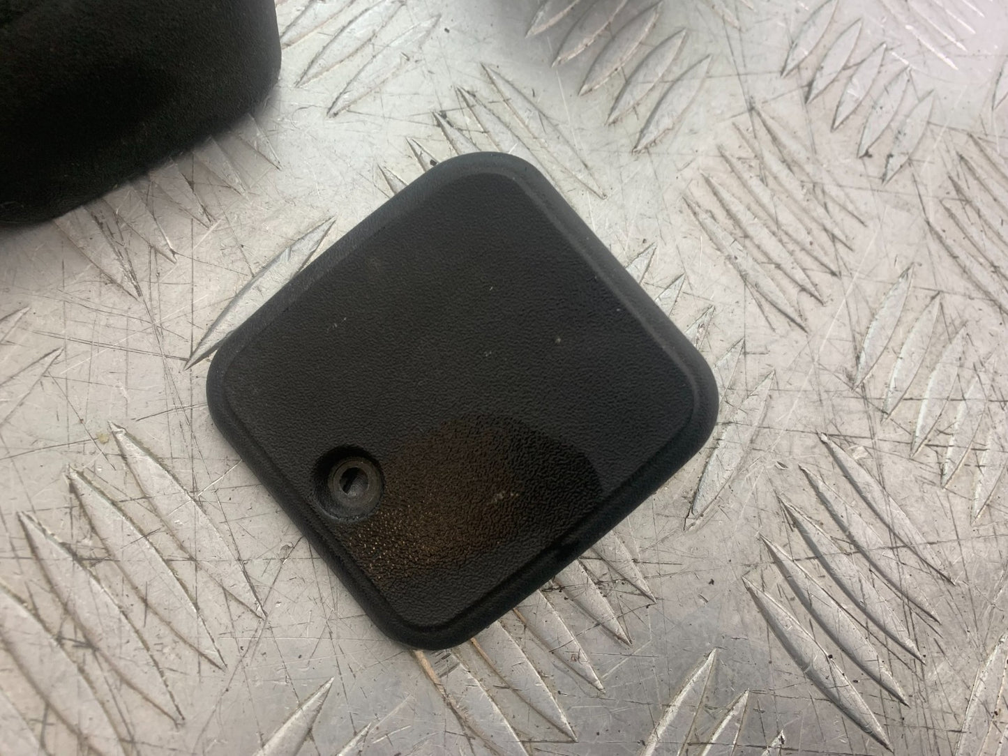 PIAGGIO MP3 250 ie INFILL PANELS  YEAR 2007 (CMB1307)