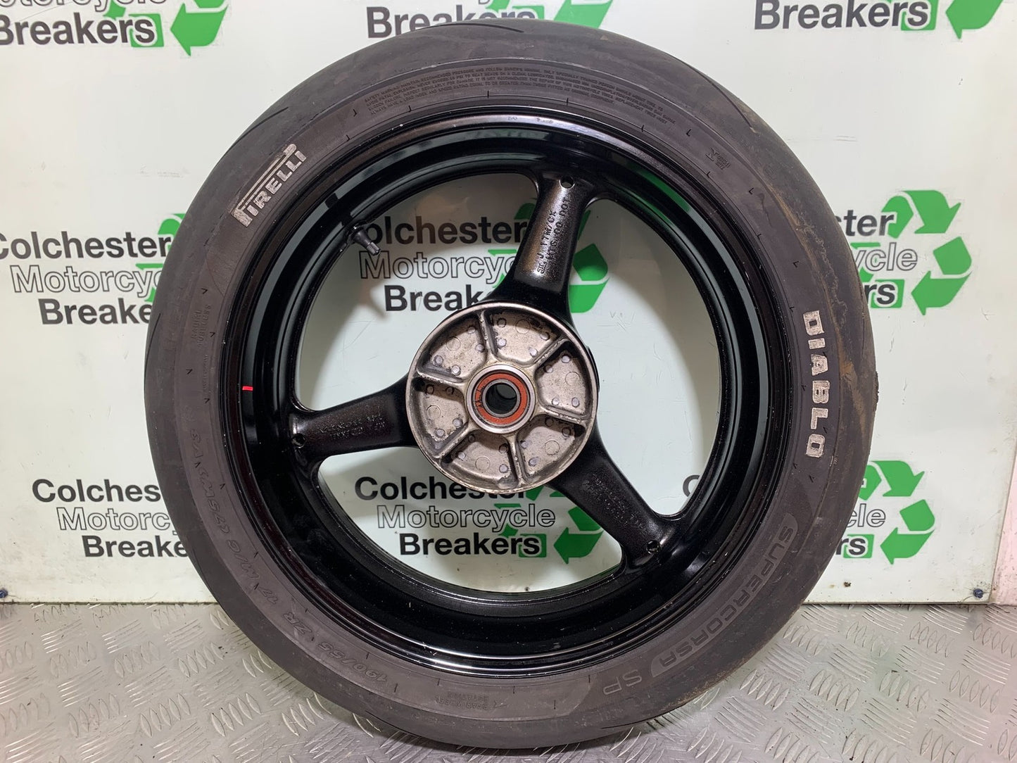HONDA CBR1000 RR CBR1000RR FIREBLADE REAR WHEEL 2008-2011 (CMB1179)