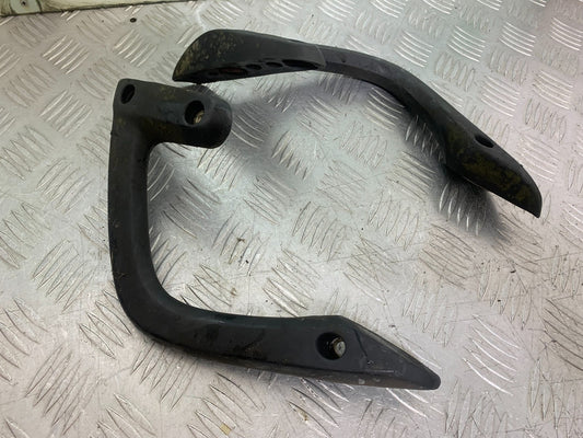 HONDA NT650 V DEAUVILLE GRAB RAILS   YEAR 1999 (CMB1268)
