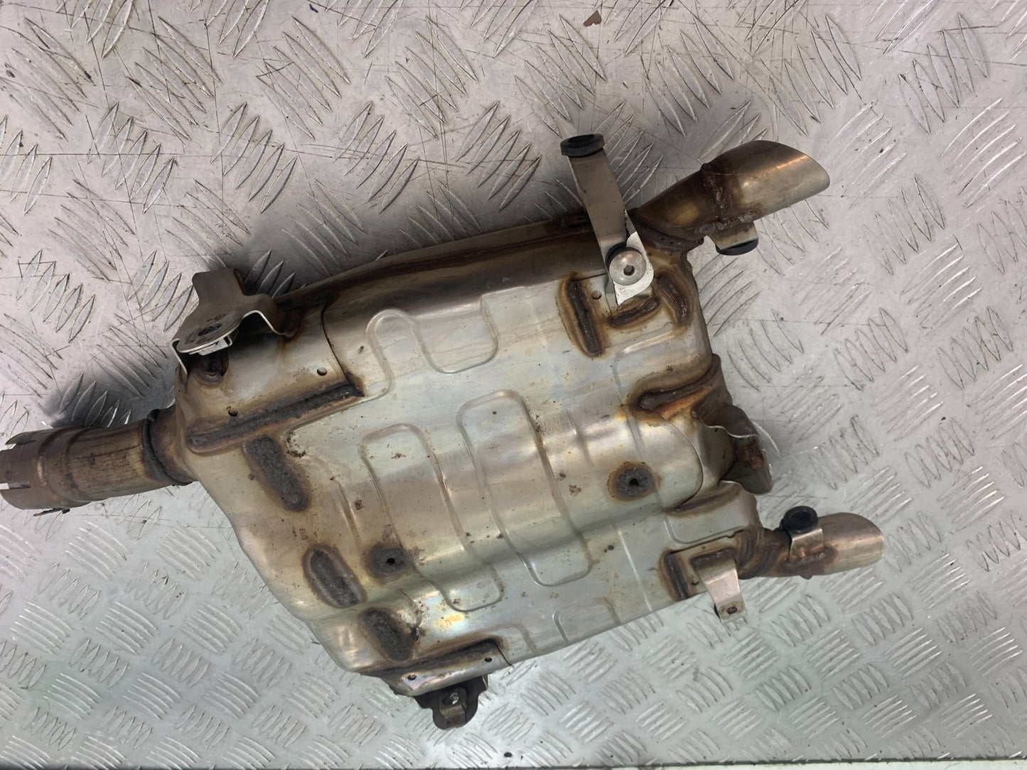 SUZUKI GSR600 GSR 600 SILENCER    2006-2010 (CMB1177)