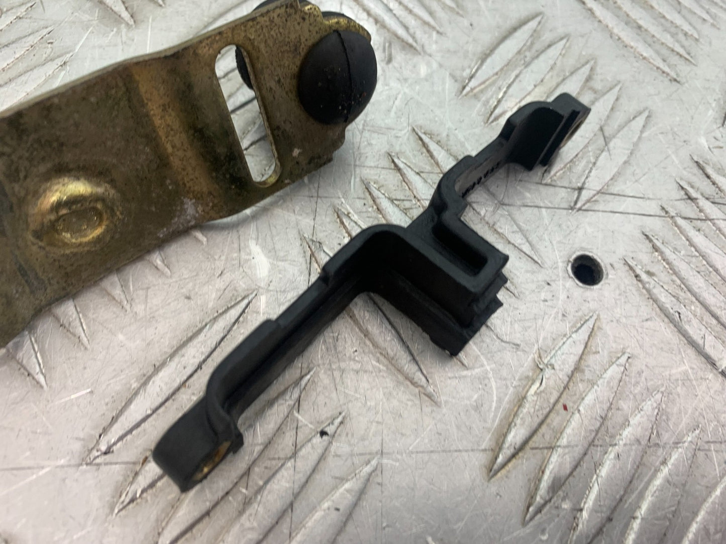 DUCATI 996 SPS 748 916 998 FRAME BRACKETS  1999-2000 (CMB1209)
