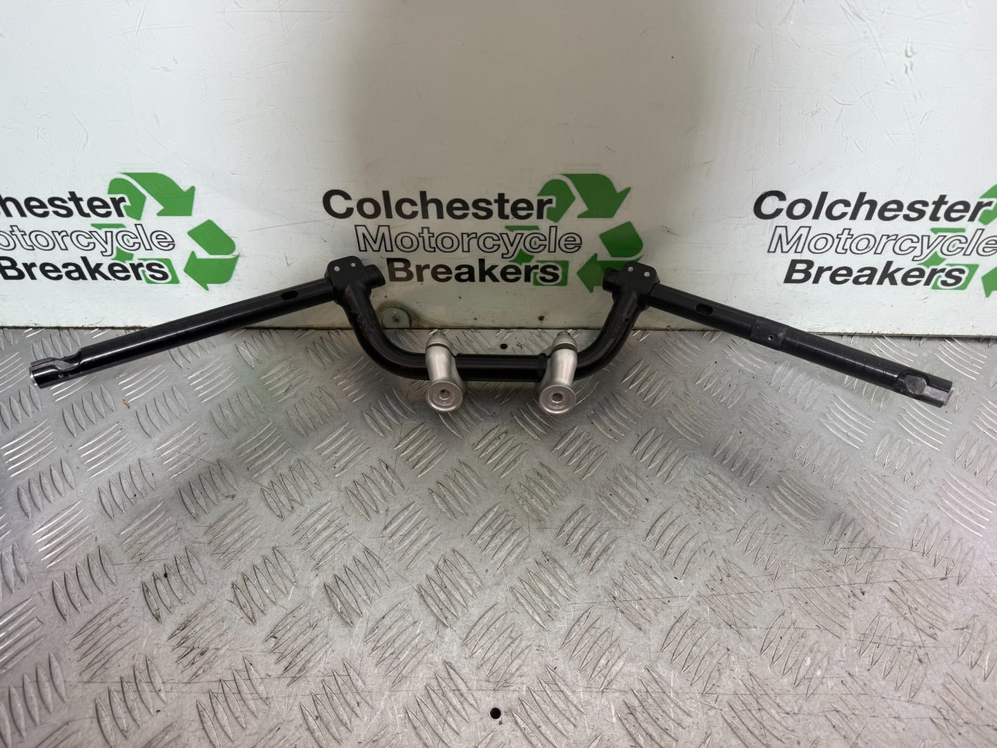TRIUMPH STREET CUP 900 HANDLEBARS AND CLAMPS YEAR 2017-2020
