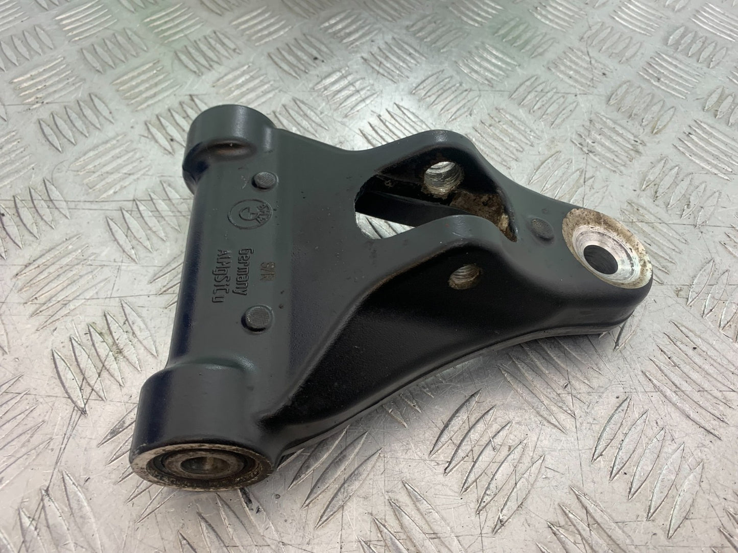 BMW K1300 S K 1300 S FRONT SHOCK MOUNT  YEAR 2009-16 (CMB1216)