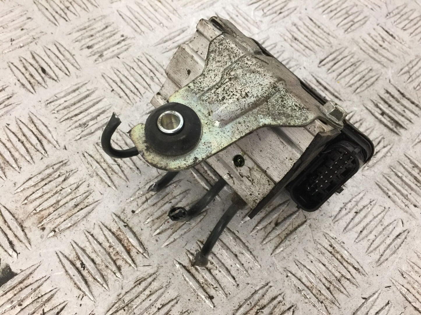 SUZUKI GSX-S 125 ABS PUMP YEAR 2017-2020  (STOCK 779)