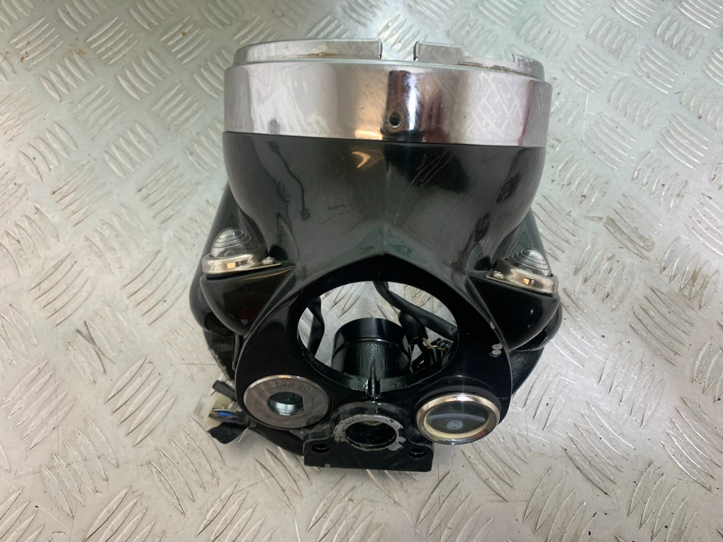ROYAL ENFIELD BULLET 500 EFI HEADLIGHT BACKING  YEAR 2008 - 2016 (CMB1153)