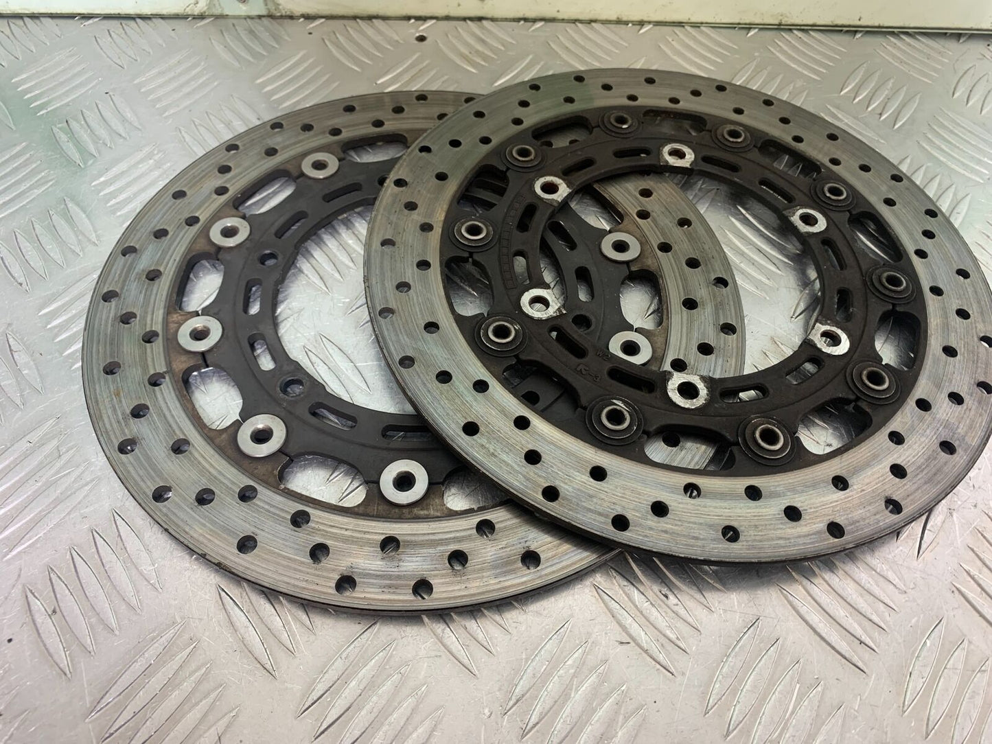 YAMAHA XJR1300 XJR 1300 FRONT BRAKE DISCS   YEAR 1999-2003 (CMB1055)